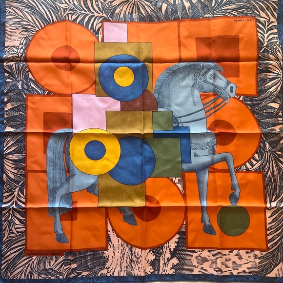 Hermes 90cm 100% silk Cavalier en formes - Picture 4 of 7